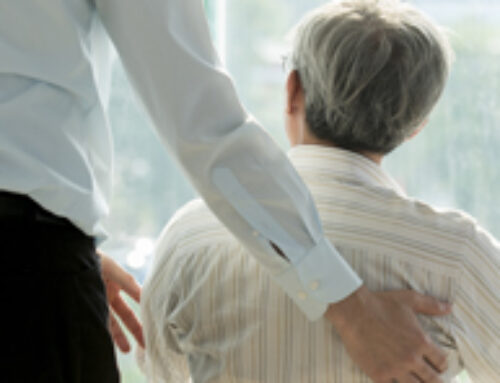 חשיבות הקשר בין הקשיש לבין מטפלת סיעודית