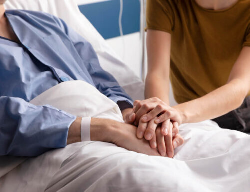 טיפול פליאטיבי וליווי סוף חיים בבית
